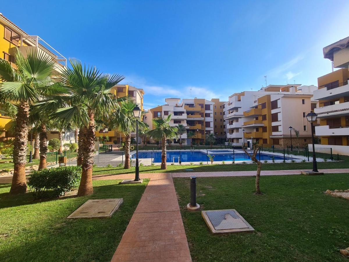Apartament Magdalena Daire Torrevieja Dış mekan fotoğraf